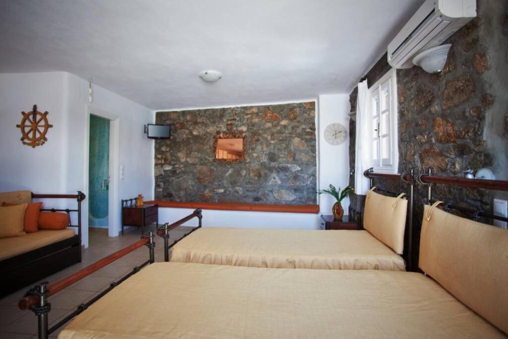 White Dreams Studio Mykonos Town ภายนอก รูปภาพ