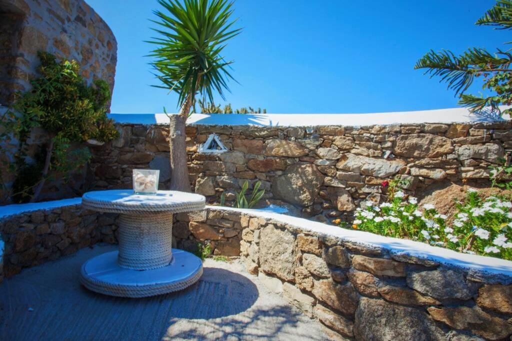 White Dreams Studio Mykonos Town ภายนอก รูปภาพ